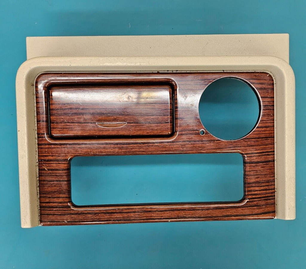 🔥02-06 Escalade Radio Dash Trim Surround Bezel Trim Panel w/clock woodgrain