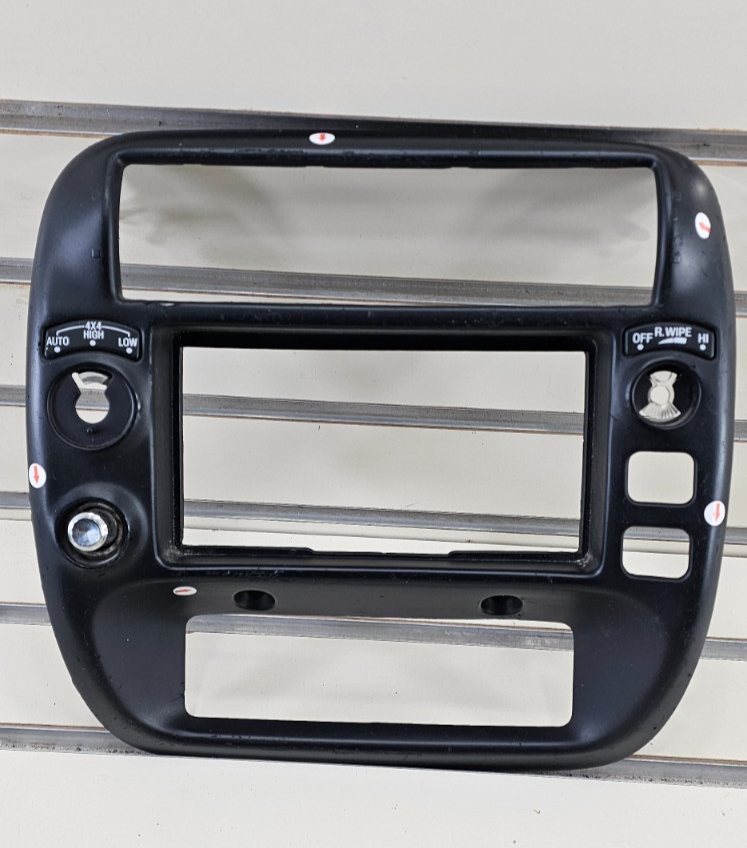 🔥95-10 Ford Ranger EXPLORER AM FM Radio Stereo Display Dash Trim Bezel BLACK B2