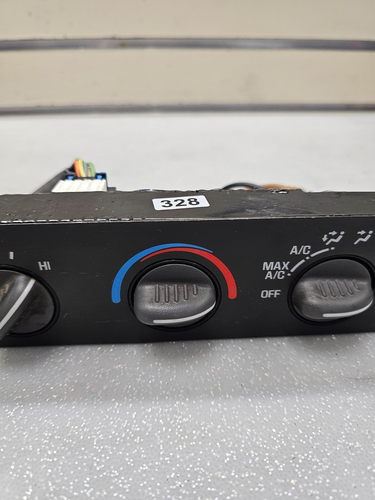 🔥01-07 CHEVY EXPRESS GMC SAVANA CLIMETE TEMPERATURE AC HEATER CONTROL CONDITION