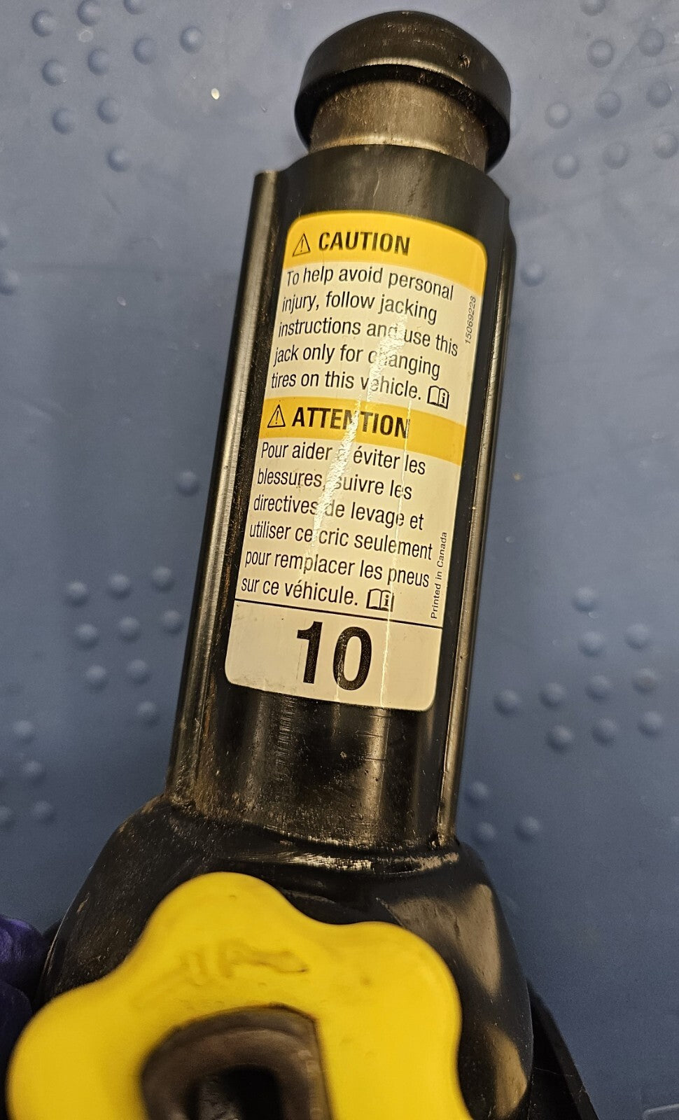🔥 99-06 SILVERADO TAHOE SUBURBAN SIERRA SPARE TIRE EMERGENCY BOTTLE JACK OEM