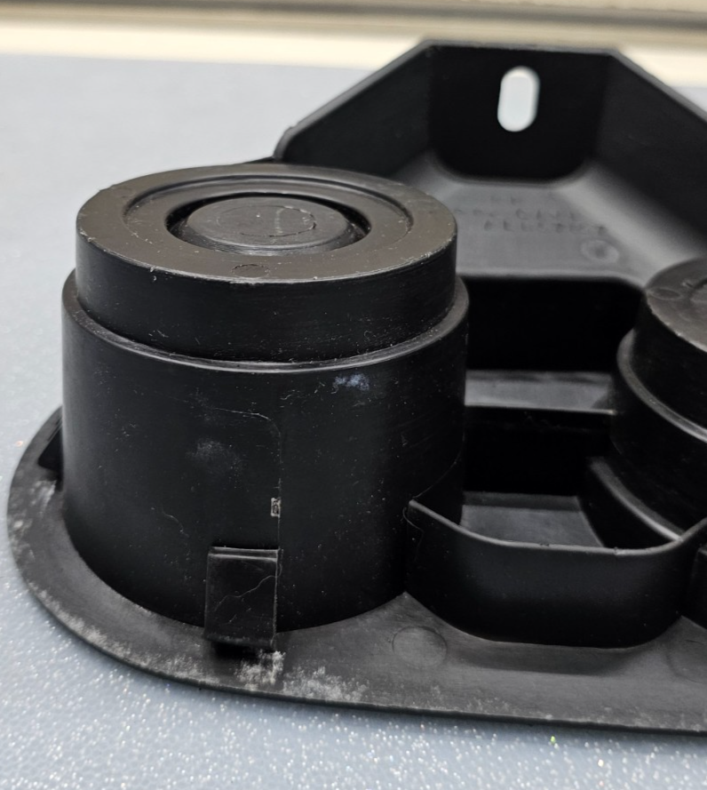 🔥07-14 Escalade ESV EXT Center Console Cup Drink Holder Bezel Assembly Black