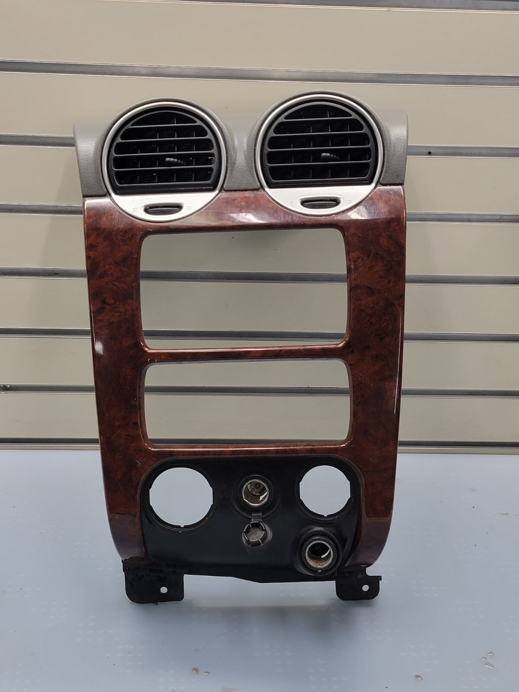 🔥03 - 08 GMC ENVOY XL WOODGRAIN FRONT UPPER RADIO DASH VENT BEZEL TRIM B45