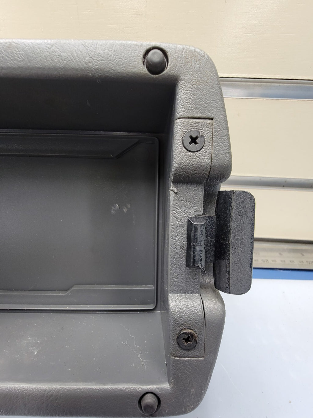 🔥00-04 Nissan Frontier Xterra Center Console Armrest Arm Rest Lid Dark Gray OEM
