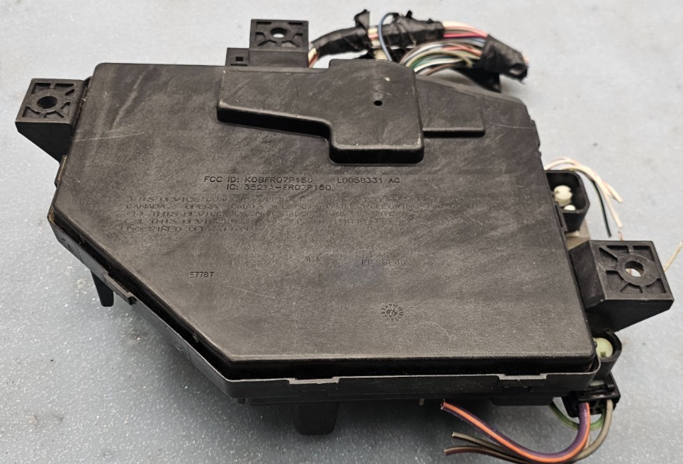 🔥08-11 Ford Ranger Computer Body Fuse Box Relay Block BCM Multifunction Module