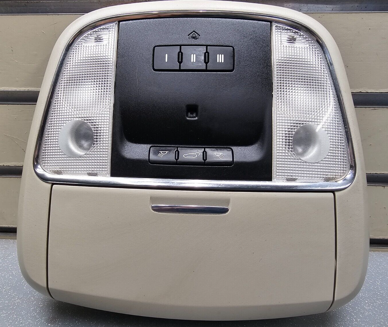 11-15 Grand Cherokee Durango Overhead Sunroof Console Liftgate Storage Tan/Black