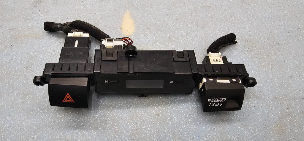 🔥06-10 Kia Sportage Hazard Switch Control Dash Digital Clock Display Time Black