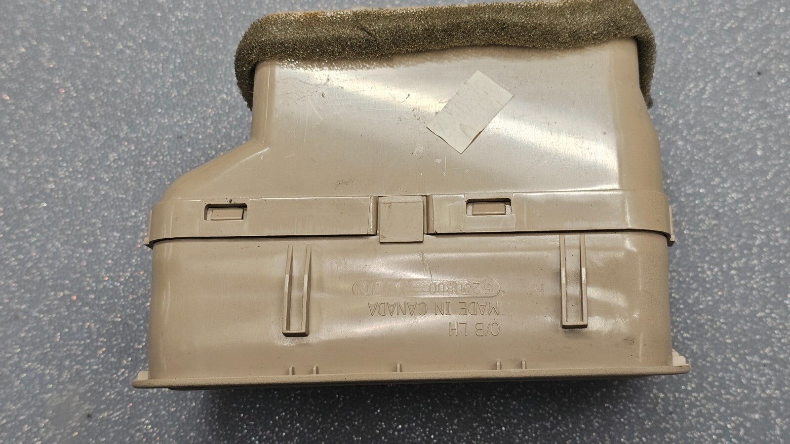 🔥05-09 BUICK LACROSSE DASH LEFT DRIVER AC AIR VENT HEATER CONDITIONING TAN