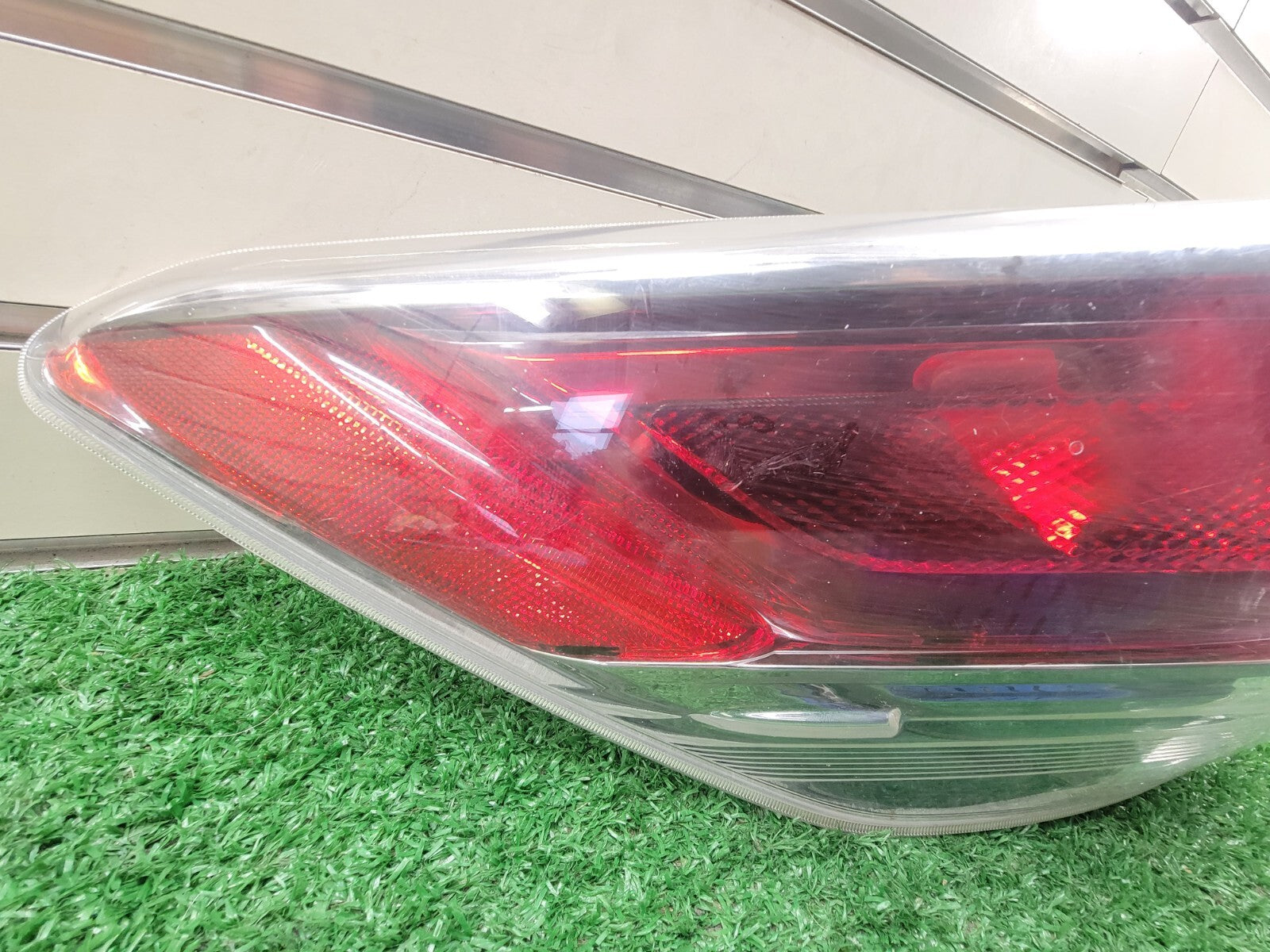 🔥14-16 TOYOTA HIGHLANDER REAR LEFT DRIVER TAIL LIGHT LAMP GENUINE ASSEMBLY OEM