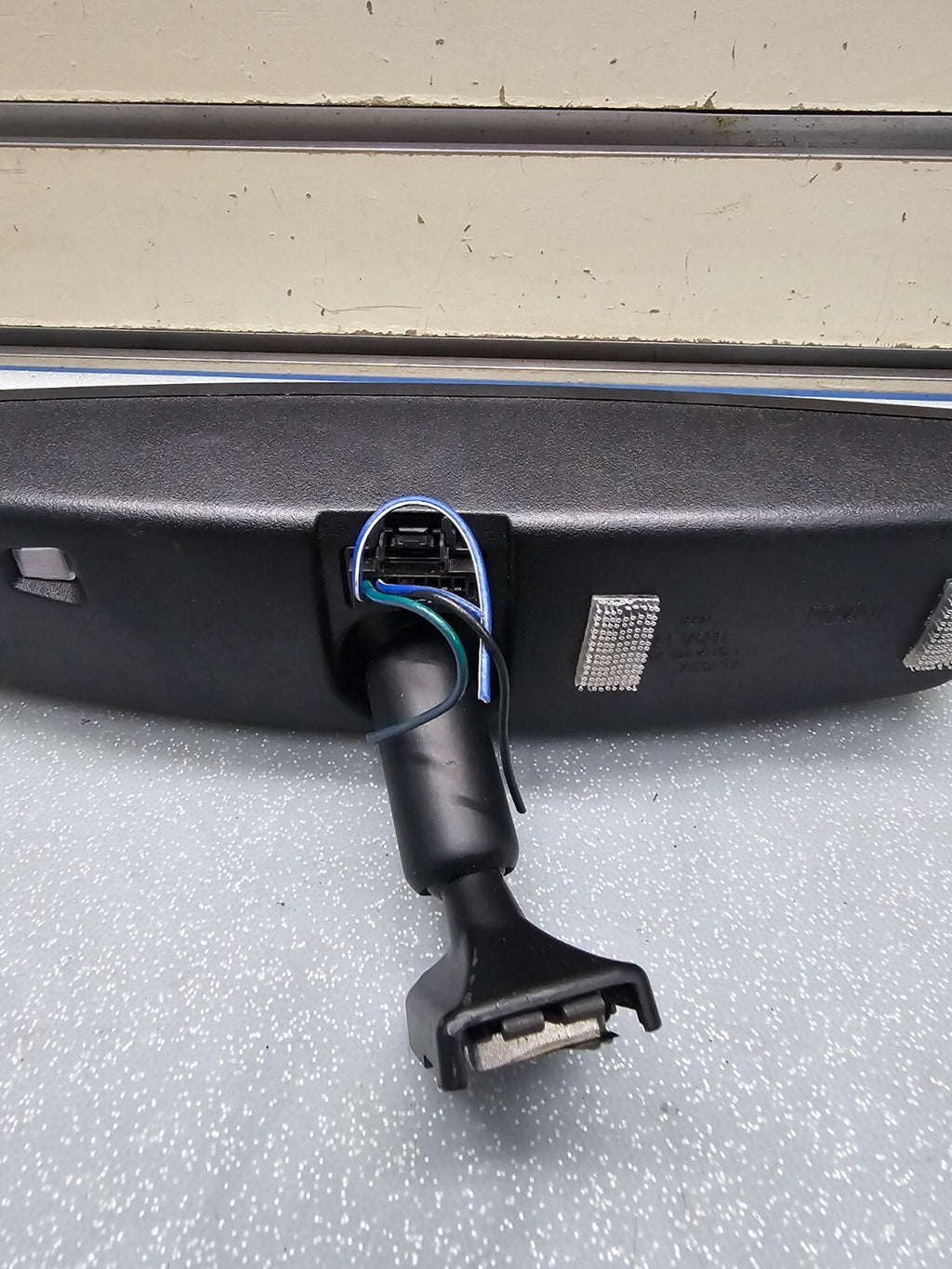 13-20 Lincoln MKZ 11-18 Ford Edge Fiesta Front Center Interior Rear View Mirror