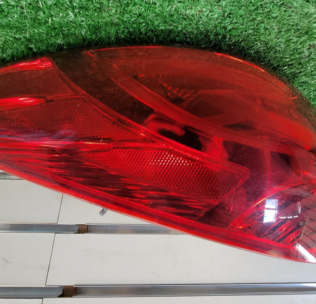 🔥06-09 Hyundai Tucson Left Driver Tail Light Lamp Assembly Chrome Quarter OEM