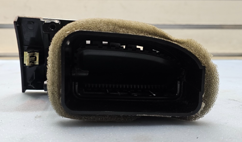 🔥07-13 Suburban YUKON Front LEFT DRIVER Dash Air Vent Heater FILTER SILVER VT16