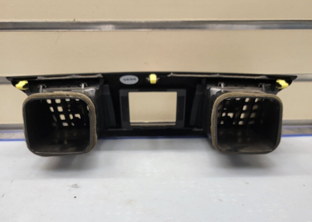 🔥08-13 Toyota Highlander Center Dash AC Air Vents Trim Bezel Assembly Black OEM
