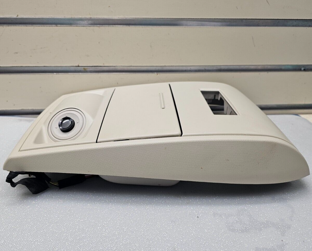 🔥2011-2016 CHRYSLER TOWN AND COUNTRY OEM ROOF OVERHEAD CONSOLE LIGHT TAN