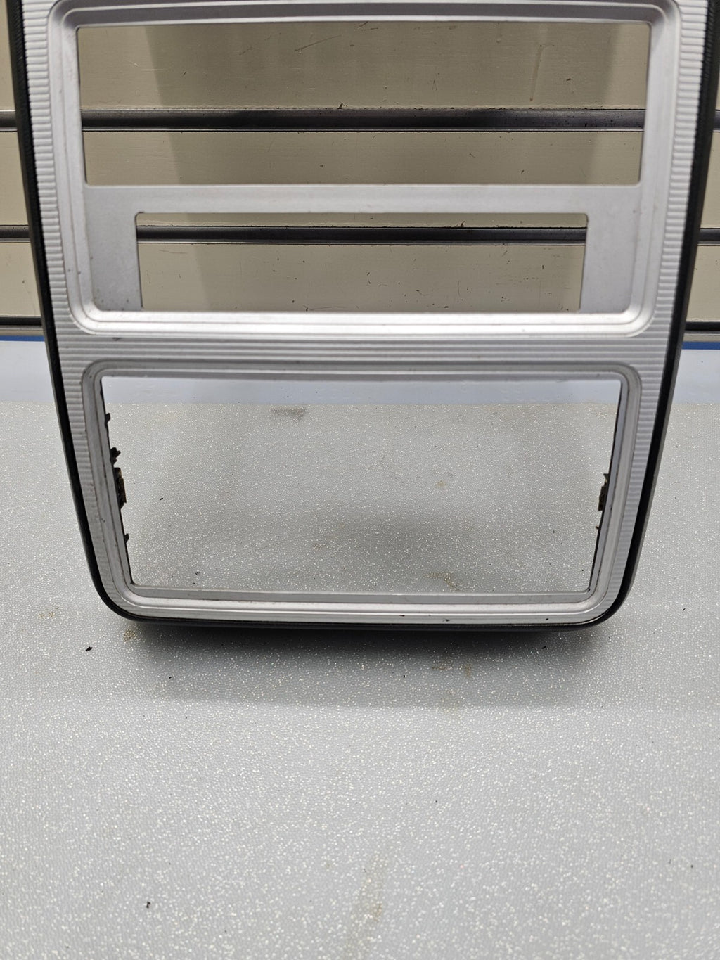 🔥2009-2010 DODGE JOURNEY Center DASH RADIO TRIM BEZEL Climate AIR Vents SILVER