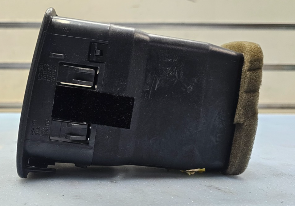 🔥99-06 Silverado Sierra Right Passenger Dash A/C HVAC AC Heater Air Vent Black