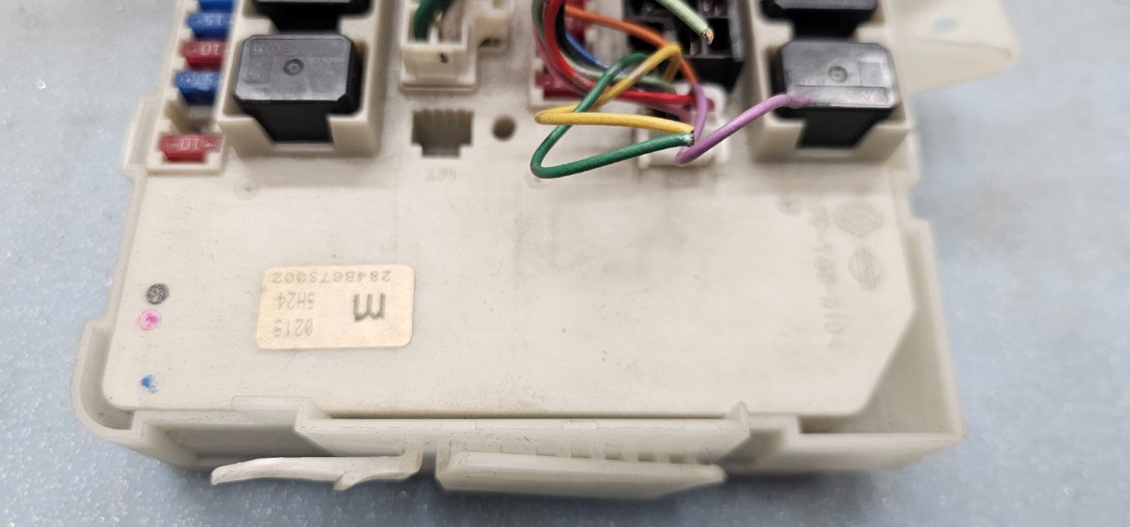 🔥04-10 Nissan Titan Armada Fuse Box Body Control Distribution Module Assembly