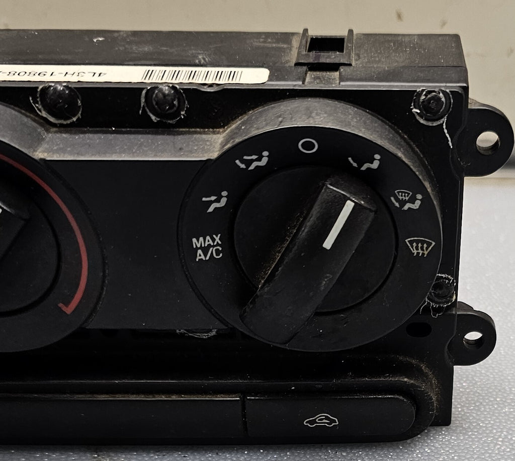 04-08Ford F150 F250 Dash Center AC Heater Climate Control Temperature Unit 2Knob