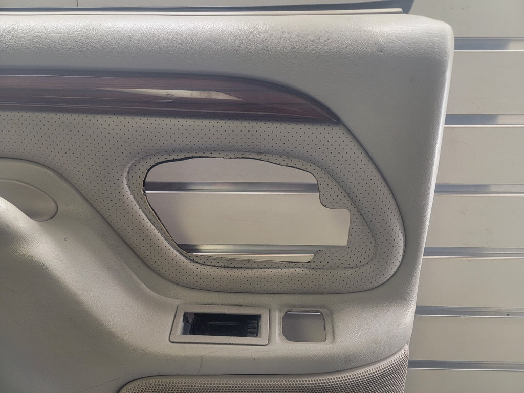 🔥1995-1999 Chevrolet GMC Silverado escalade DOOR PANEL Rear left Auto TAN  D2