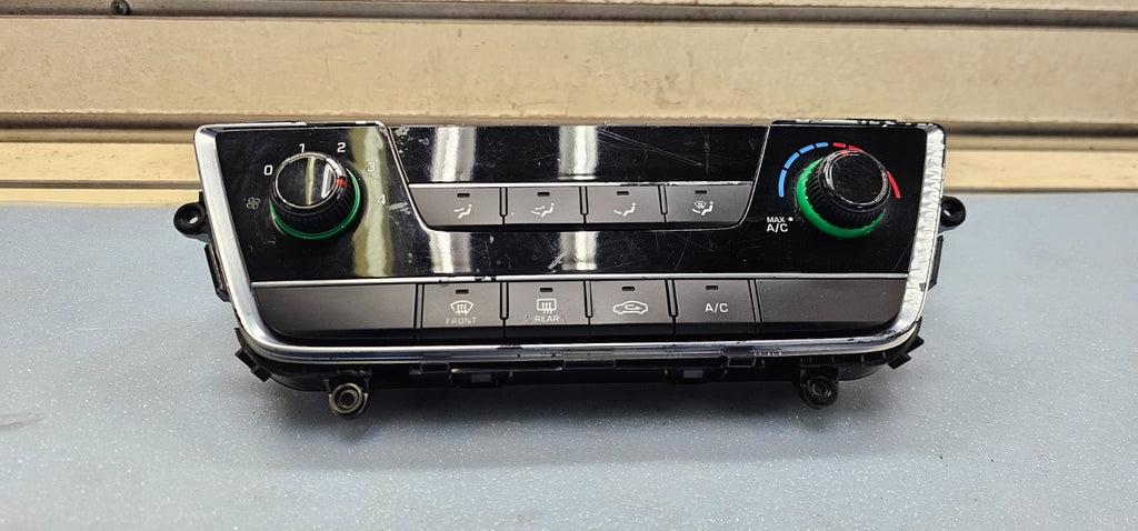 🔥15-17 Hyundai Sonata CENTER AC A/C HVAC Heater Climate Control BLACK OEM