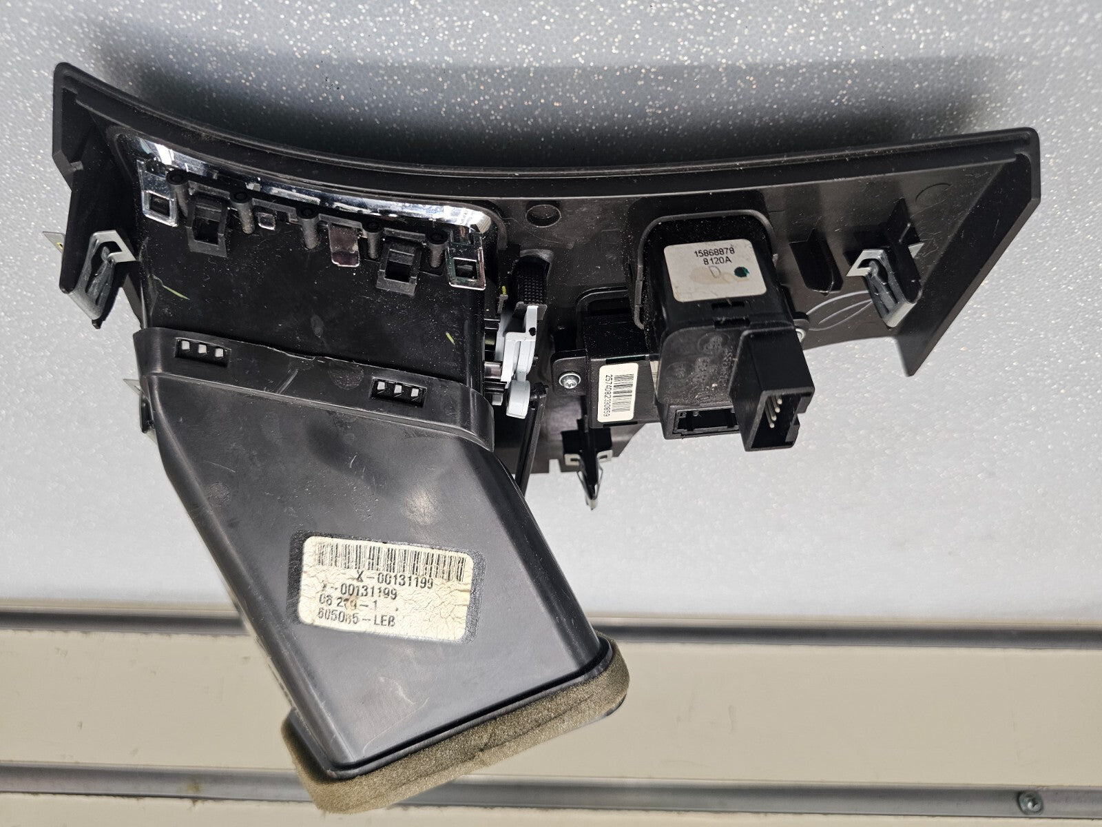 🔥08-14 Cadillac CTS Left Driver Dash AC Heater Air Vent Trim Panel Bezel Black