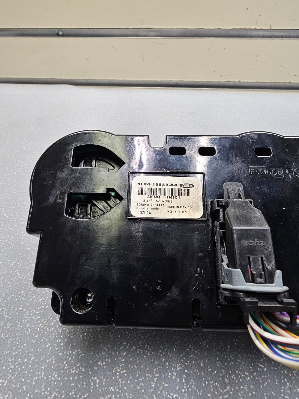 08-12 Ford Escape OEM Climate Control HVAC MAX A/C Heat Rear Defrost/FE