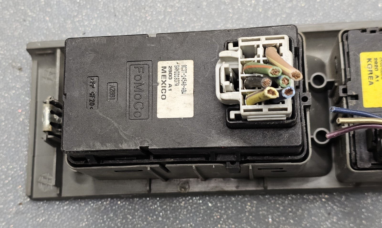 🔥2009-2014 Ford E150 E250 Left Driver Master  Window Switch OEM Gray