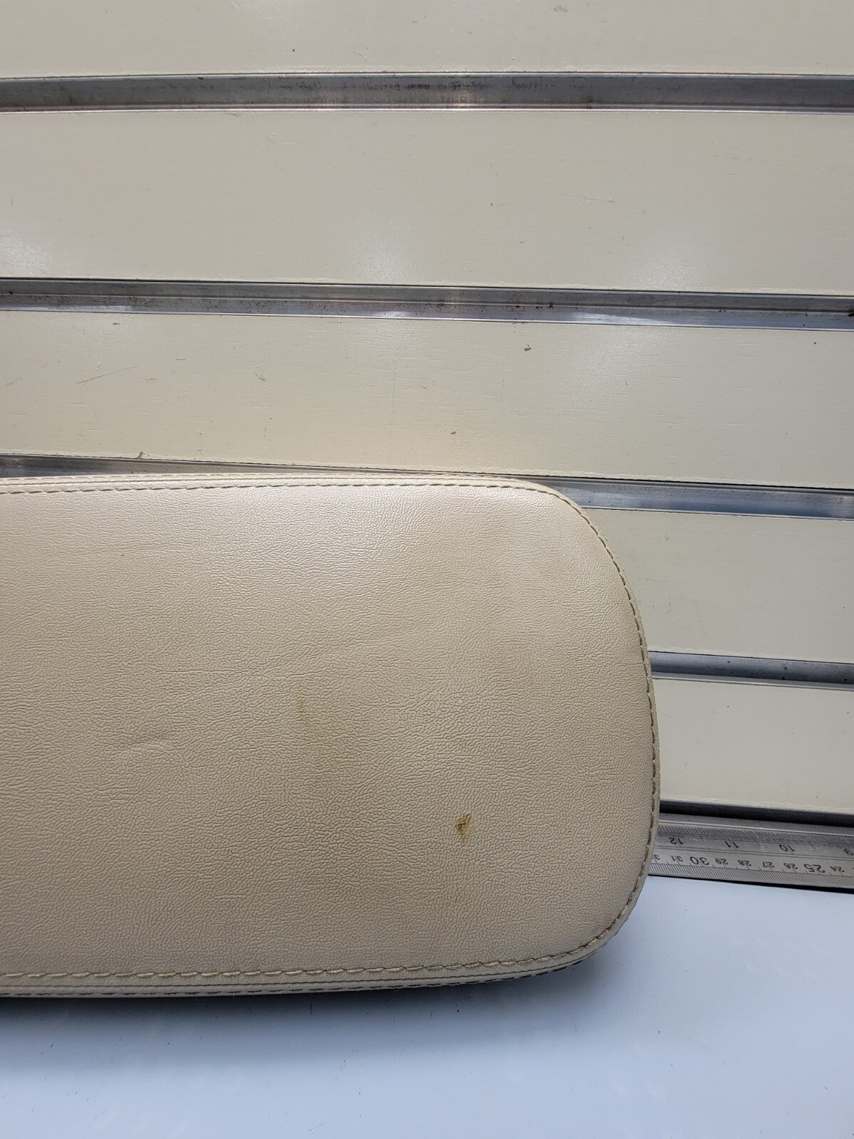 🔥2011-2014 CHRYSLER 200 DODGE AVENGER CENTER CONSOLE LID ARM REST TAN