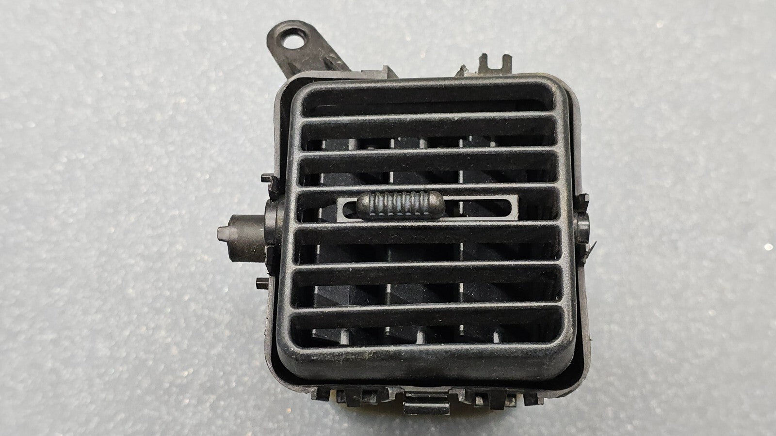 🔥05-07 FORD FOCUS LEFT DRIVER DASH HVAC AIR AC HEATER VENT CONDITIONING BLACK