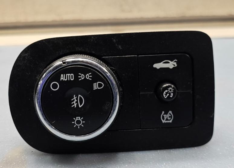 🔥06-11 CHEVY IMPALA HEADLIGHT LAMP FOG TRACTION CONTROL SWITCH BLACK ASSEMBLY