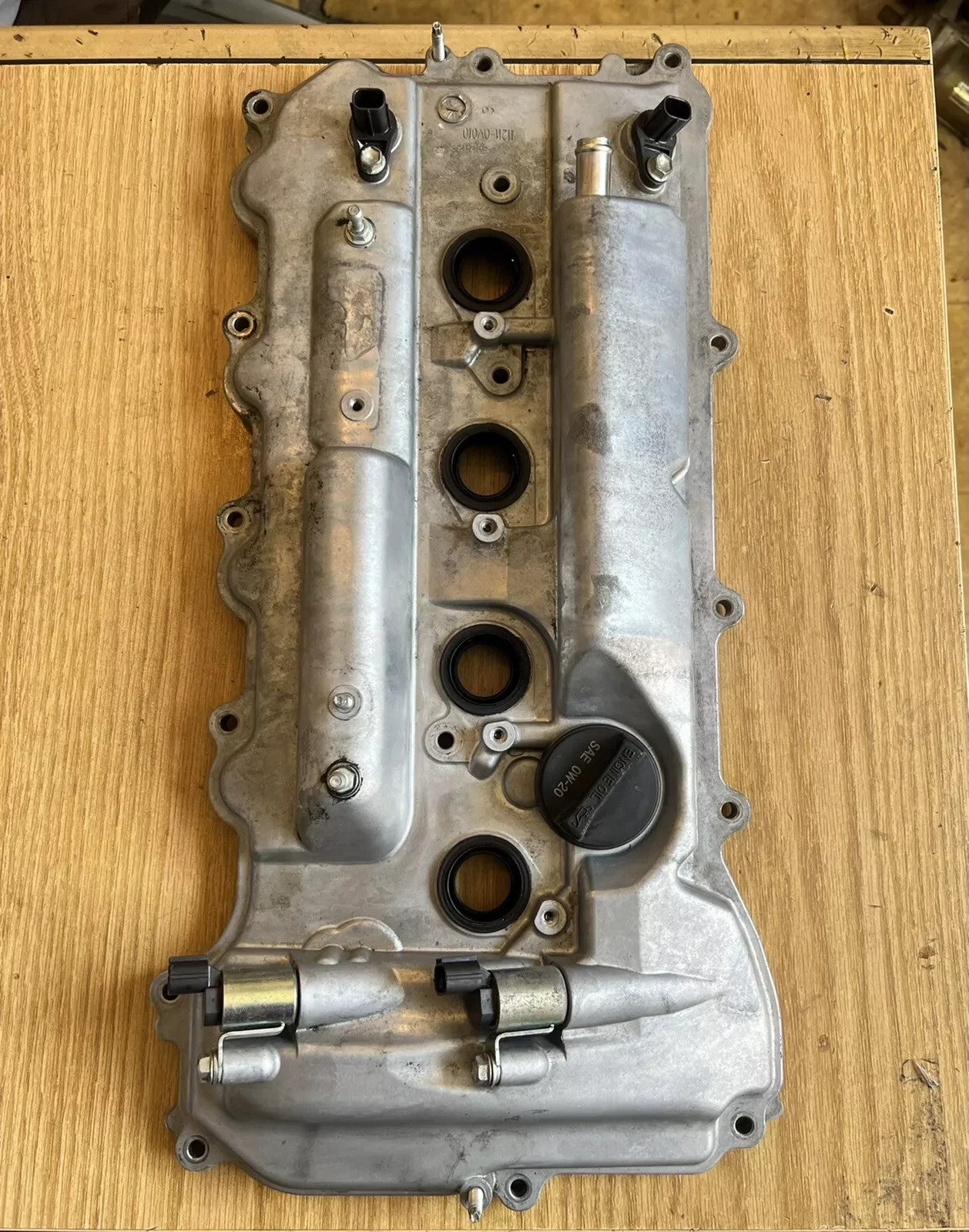 🔥10-17 Toyota Camry 2.5L Engine Valve Cover 11211-0V010 OEM