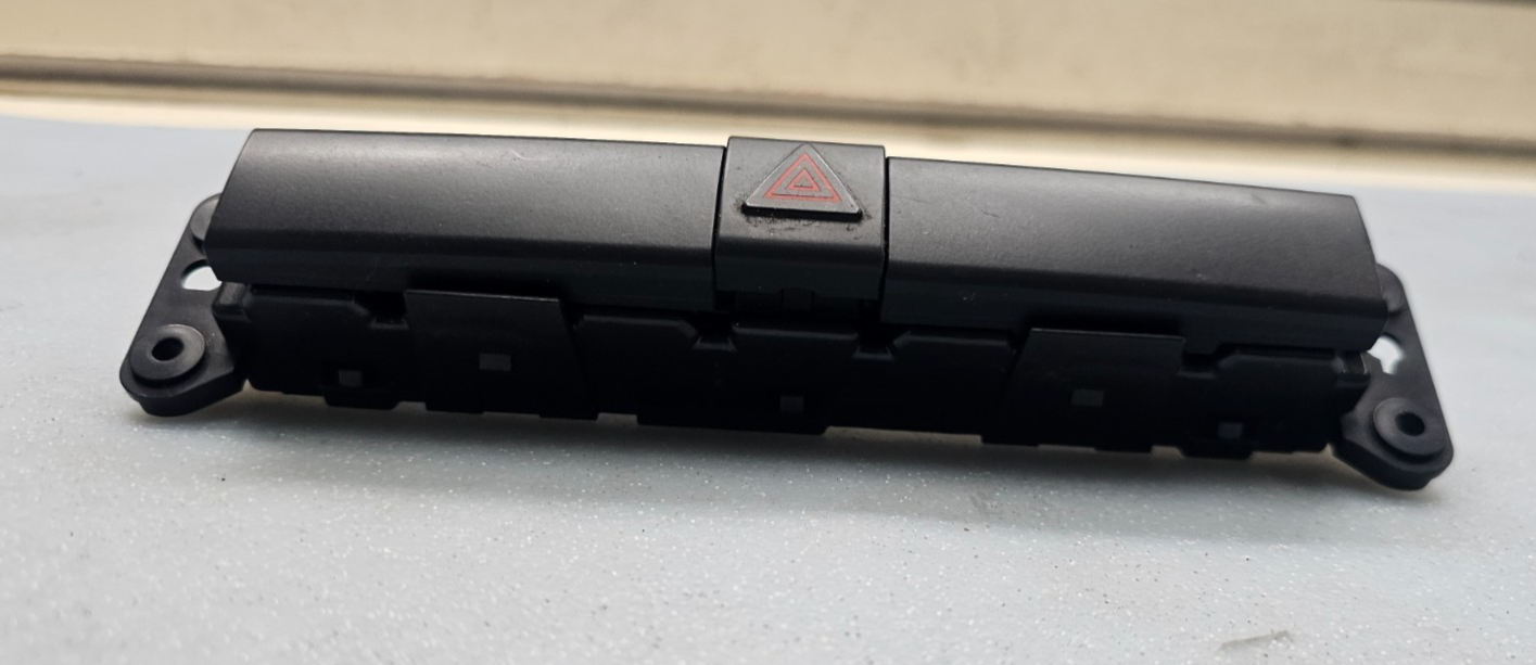 🔥07-10 CHRYSLER SEBRING DODGE AVENGER Dash Emergency Hazard Light Switch OEM
