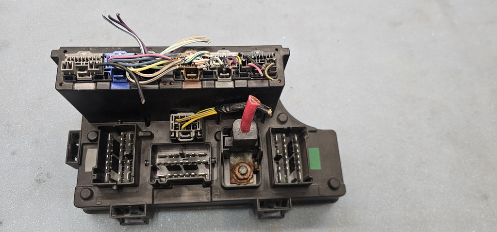 🔥08-09 Avenger Sebring Engine TIPM Fuse Box Junction Body Control Distribution