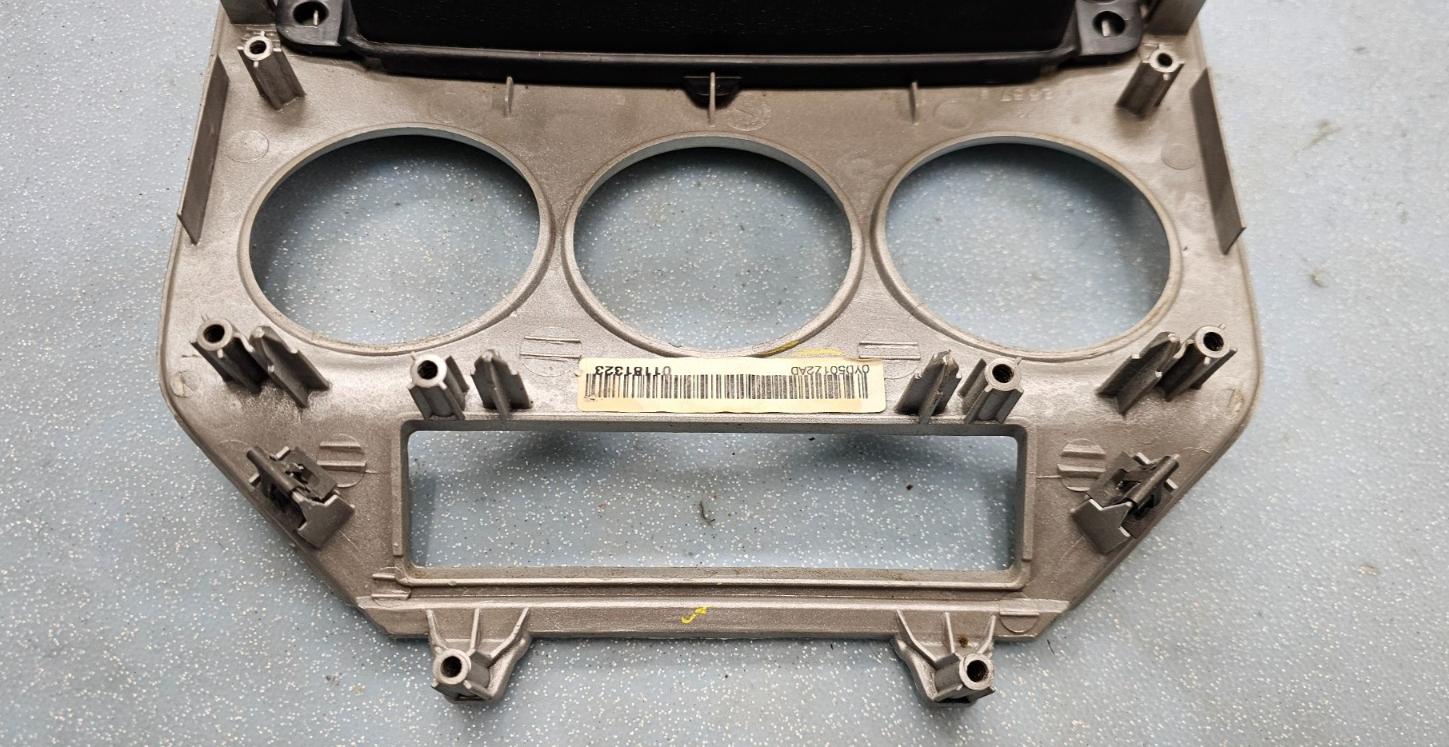 🔥07-09 Dodge CALIBER Dash Radio Center BEZEL Climate Dash Trim Vents SILVER B15