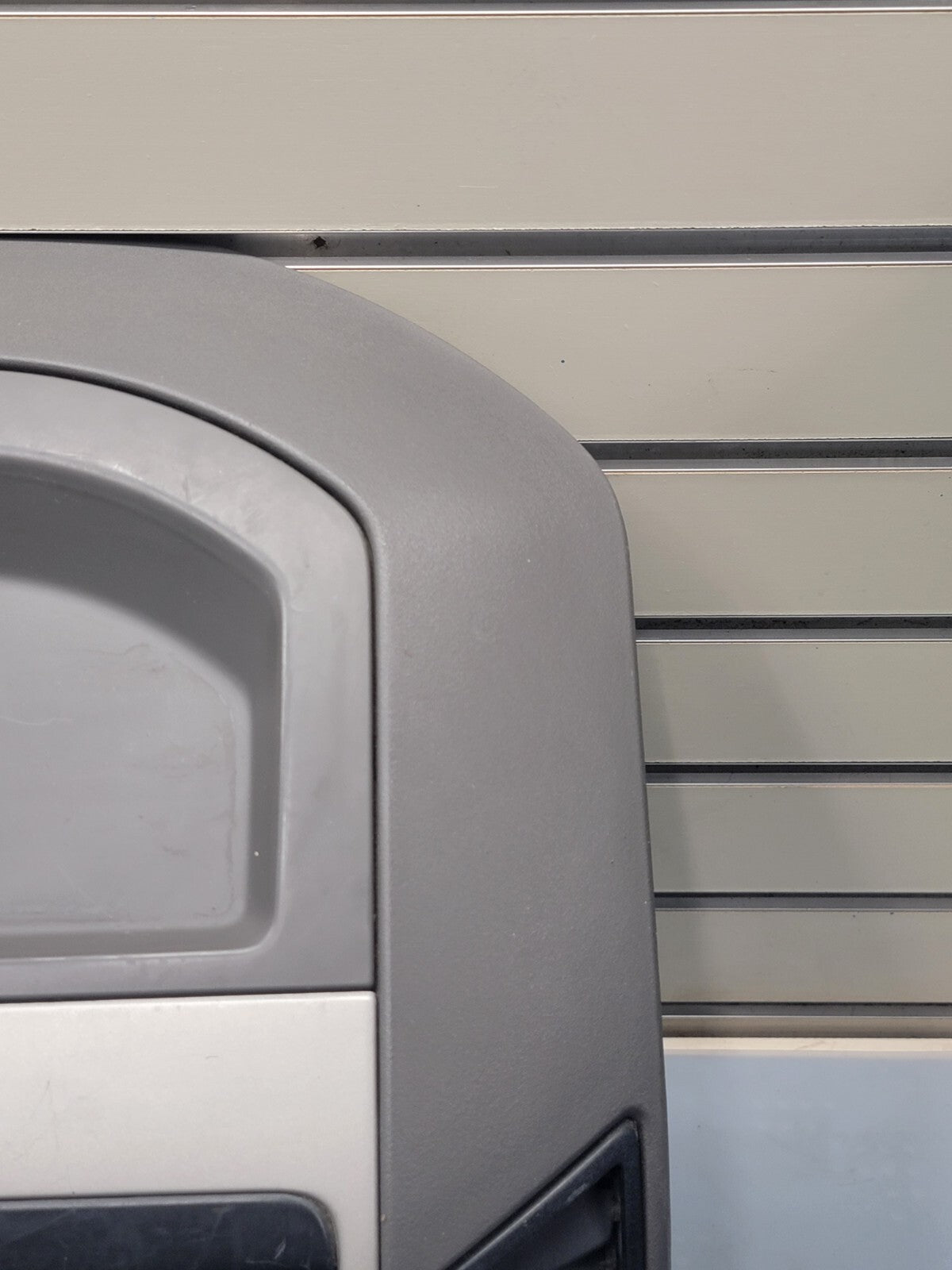 🔥2007 - 2010 Ford Edge Center Dash Bezel Radio Storage Climate Control / Vents