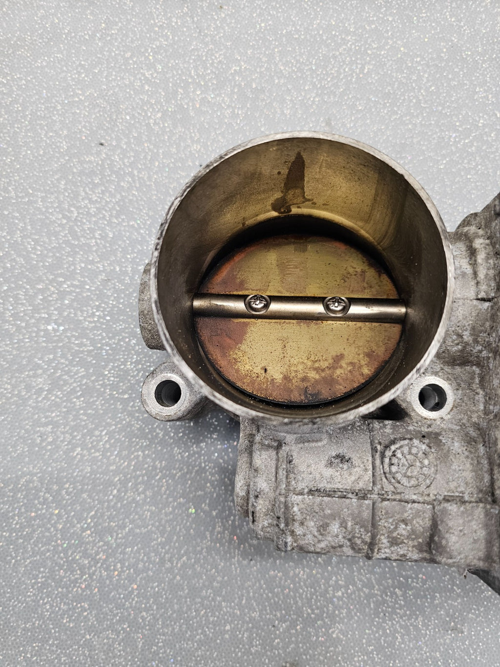 05-08 Pontiac Grand Prix 05-09 Buick LaCrosse Throttle Body Valve Fuel Injection