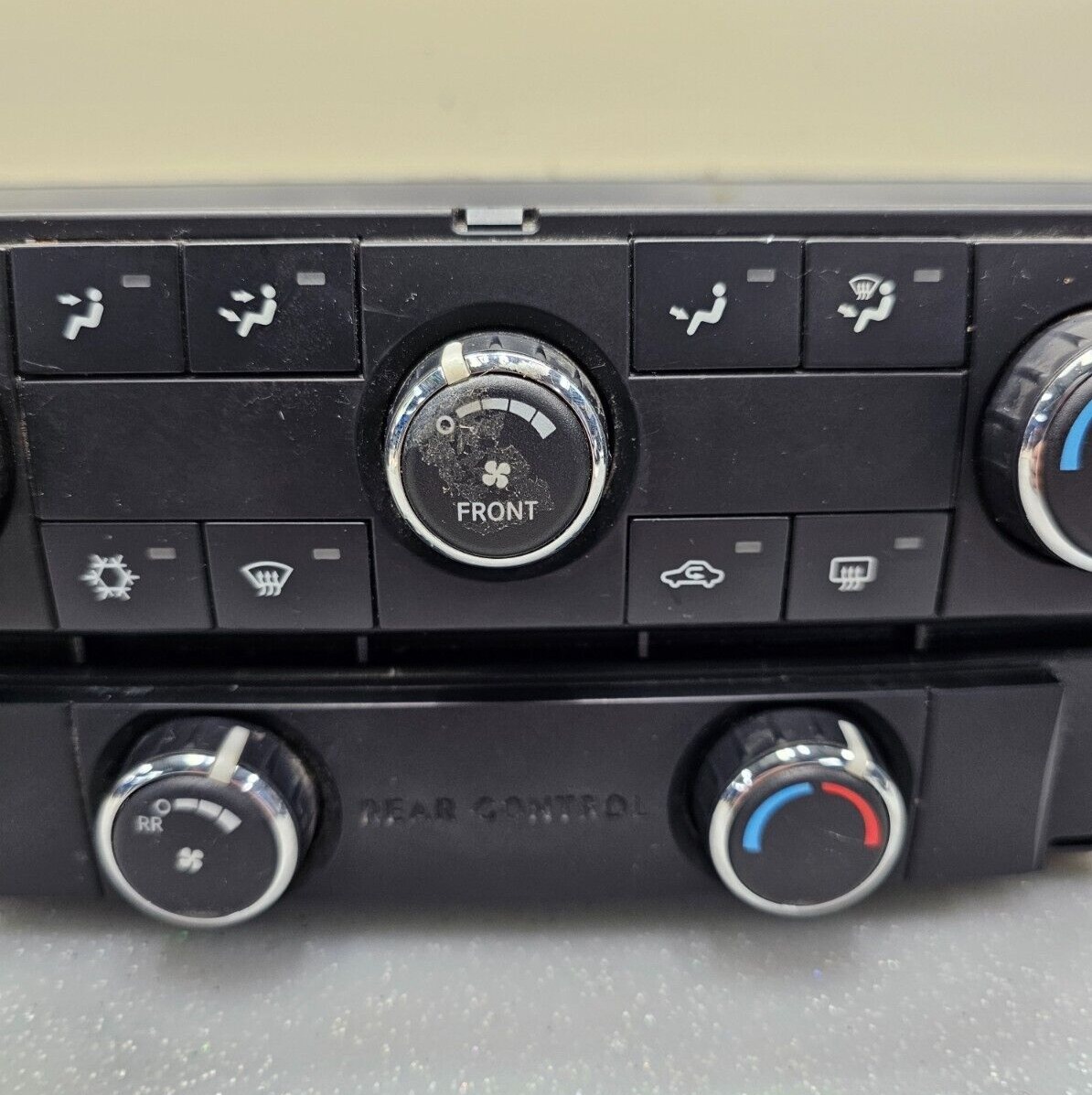 🔥08-10 Dodge Grand Caravan Town & Country Climate Control Rear A/C Heater Dash