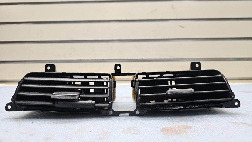 🔥08-12 Honda Accord Middle Center Dash Air Vent Heater Conditioning Black OEM