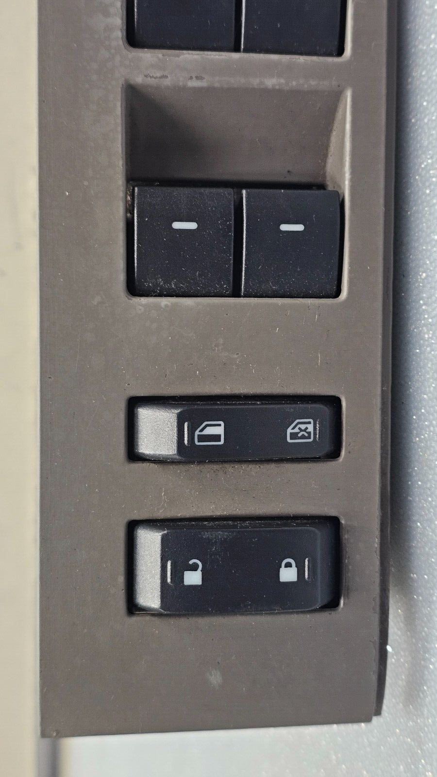 🔥06-10 EXPLORER MOUNTAINEER FRONT LEFT DRIVER MASTER WINDOW LOCK SWITCH TAN OEM
