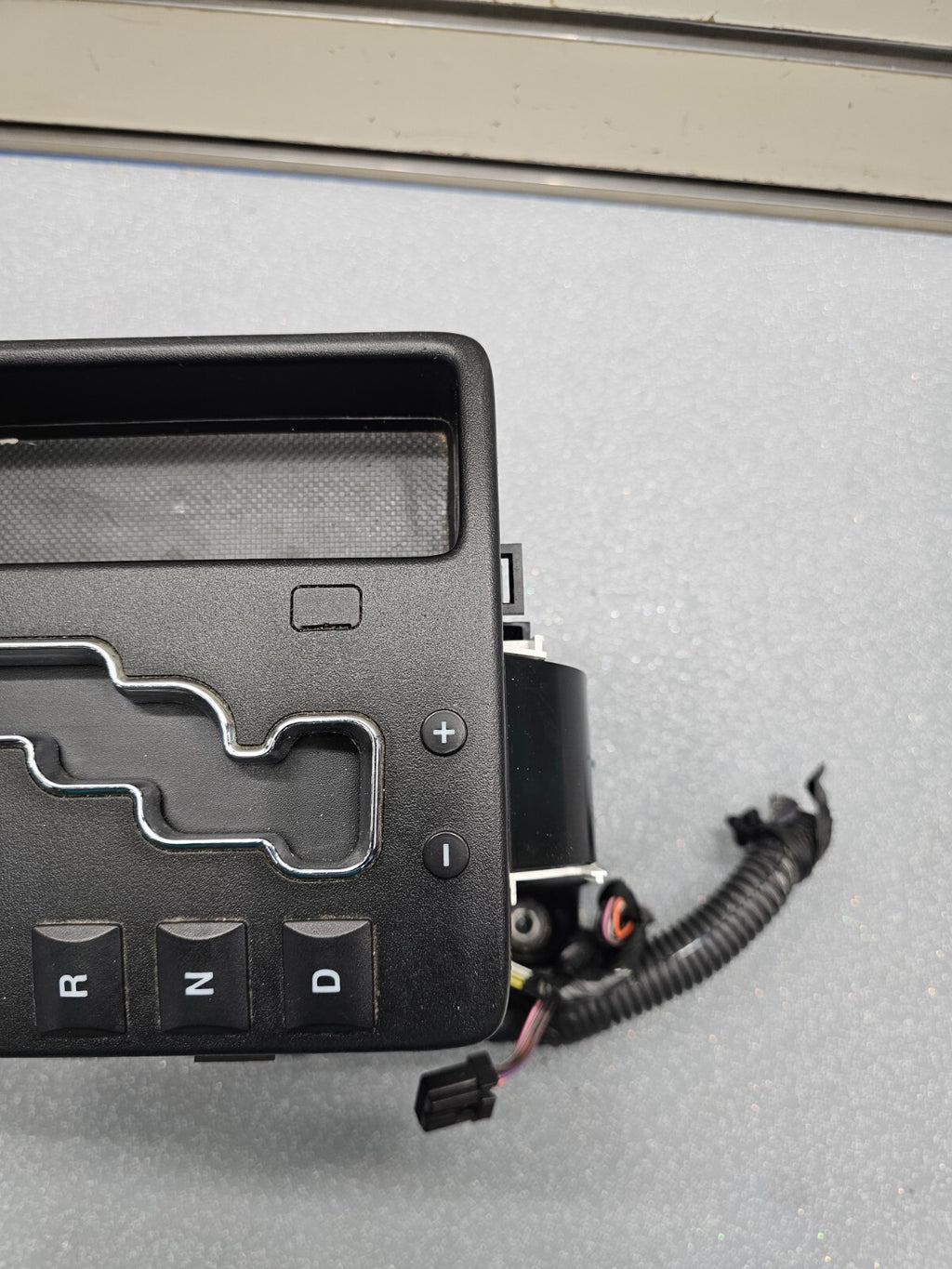 06-10 Jeep Commander Grand Cherokee 2WD Automatic Shifter Assemby/JC