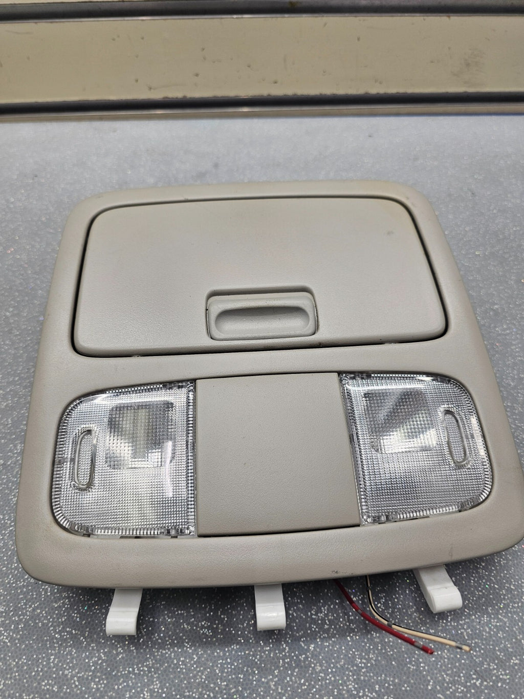 🔥02-06 Toyota CAMRY 4RUNNER Overhead Console DOME Light🔴Storage GRAY 012