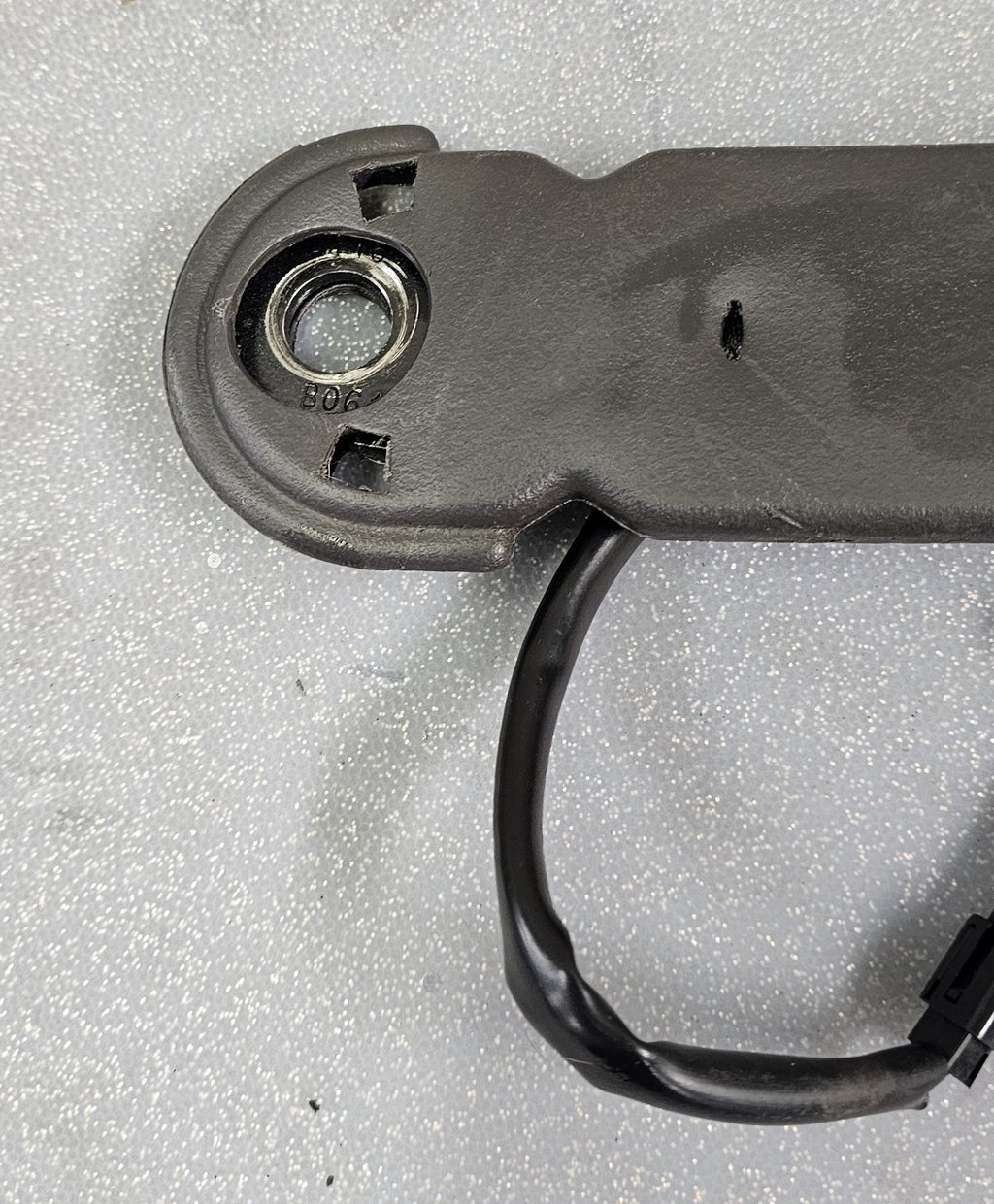 🔥03-06 Tahoe Yukon Sierra Silverado Front Seat Belt Buckle Black