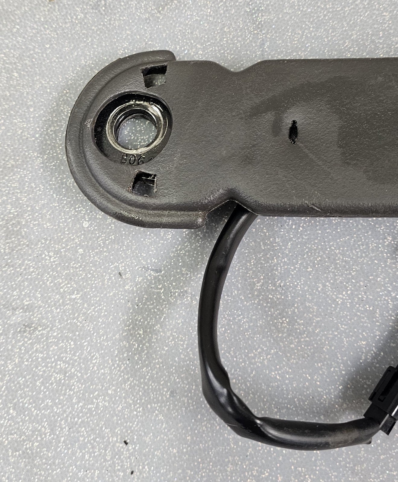 🔥03-06 Tahoe Yukon Sierra Silverado Front Seat Belt Buckle Black