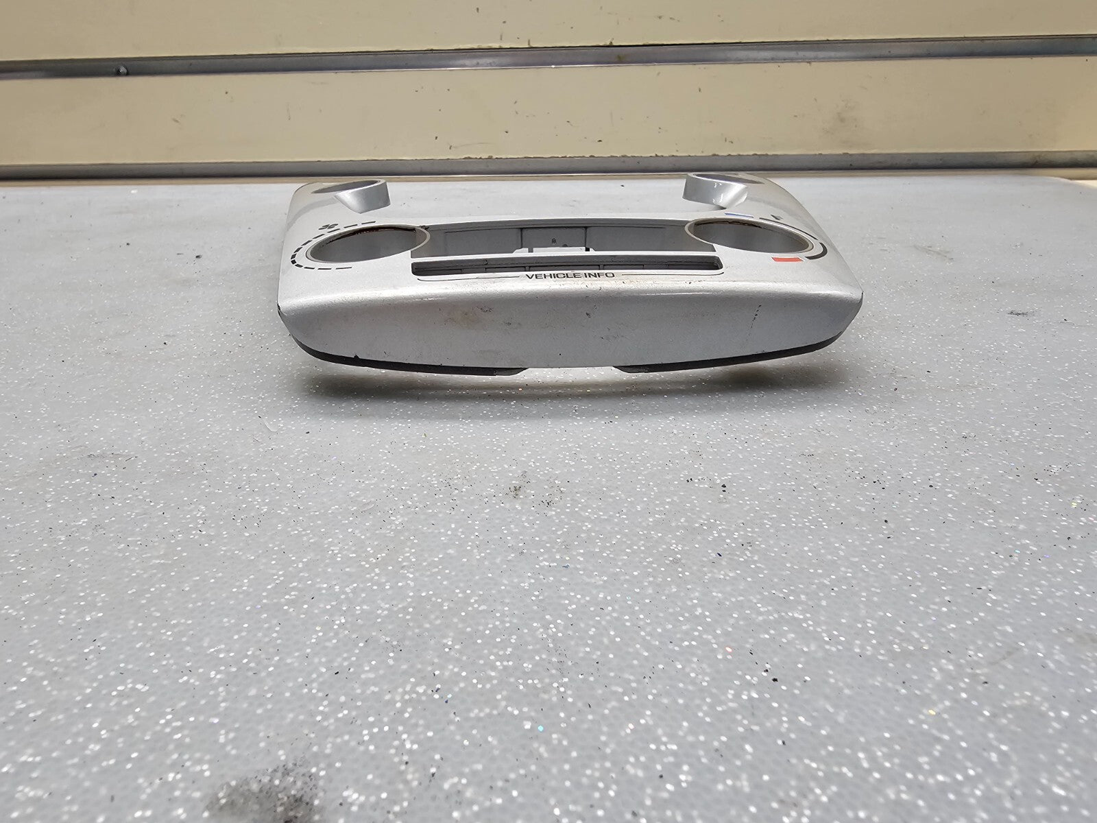 🔥10-11 Chevy Equinox GMC Terrain Radio Face Climate Control Panel Bezel SILVER