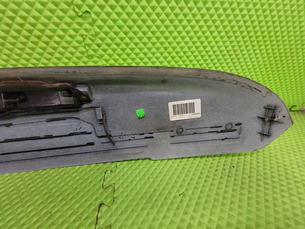 🔥2002-2009 Chevrolet Trailblazer Rear Hatch Spoiler Brake Light White OEM SP2