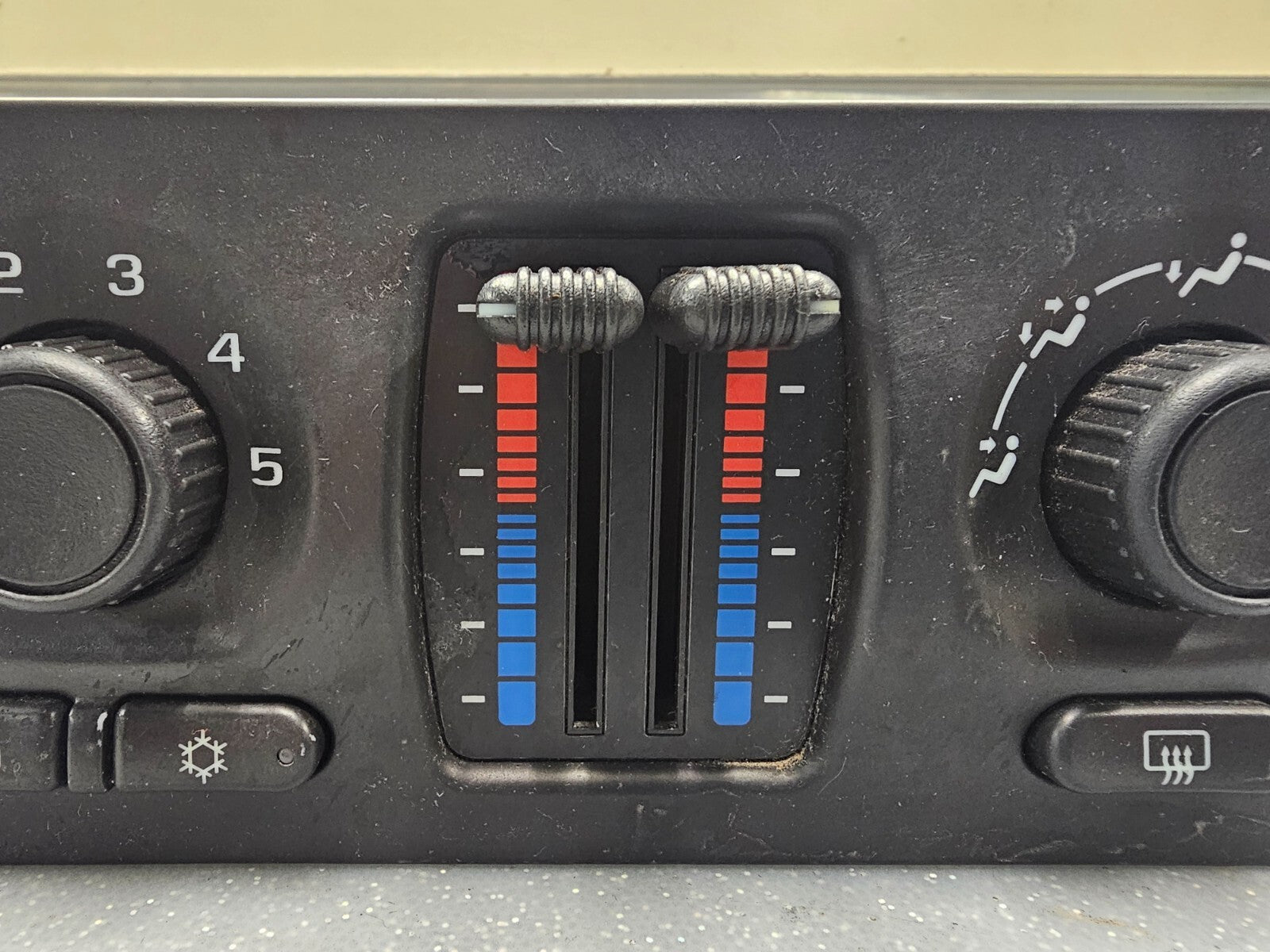 🔥03-09 Silverado Sierra Dash  A/C Heater TemperatureClimate Control Conditioner