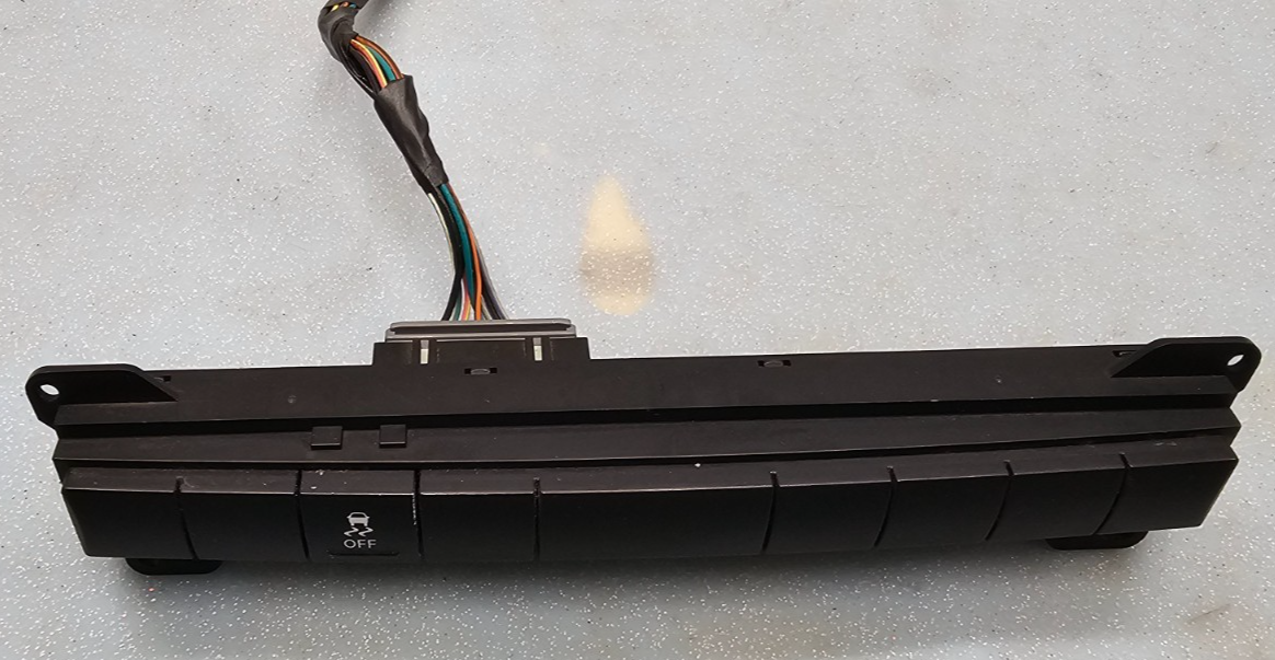 🔥04-07 Grand Cherokee Commander Traction Switch TCS OFF Panel Assembly Black