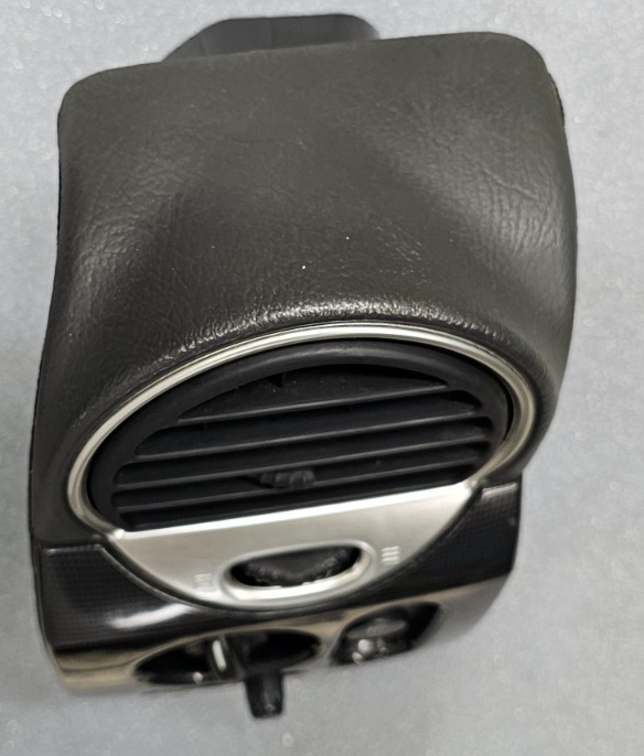 🔥02-09 GMC Envoy Dash Left Driver  Air Vent Head Light Switch Bezel BLACK