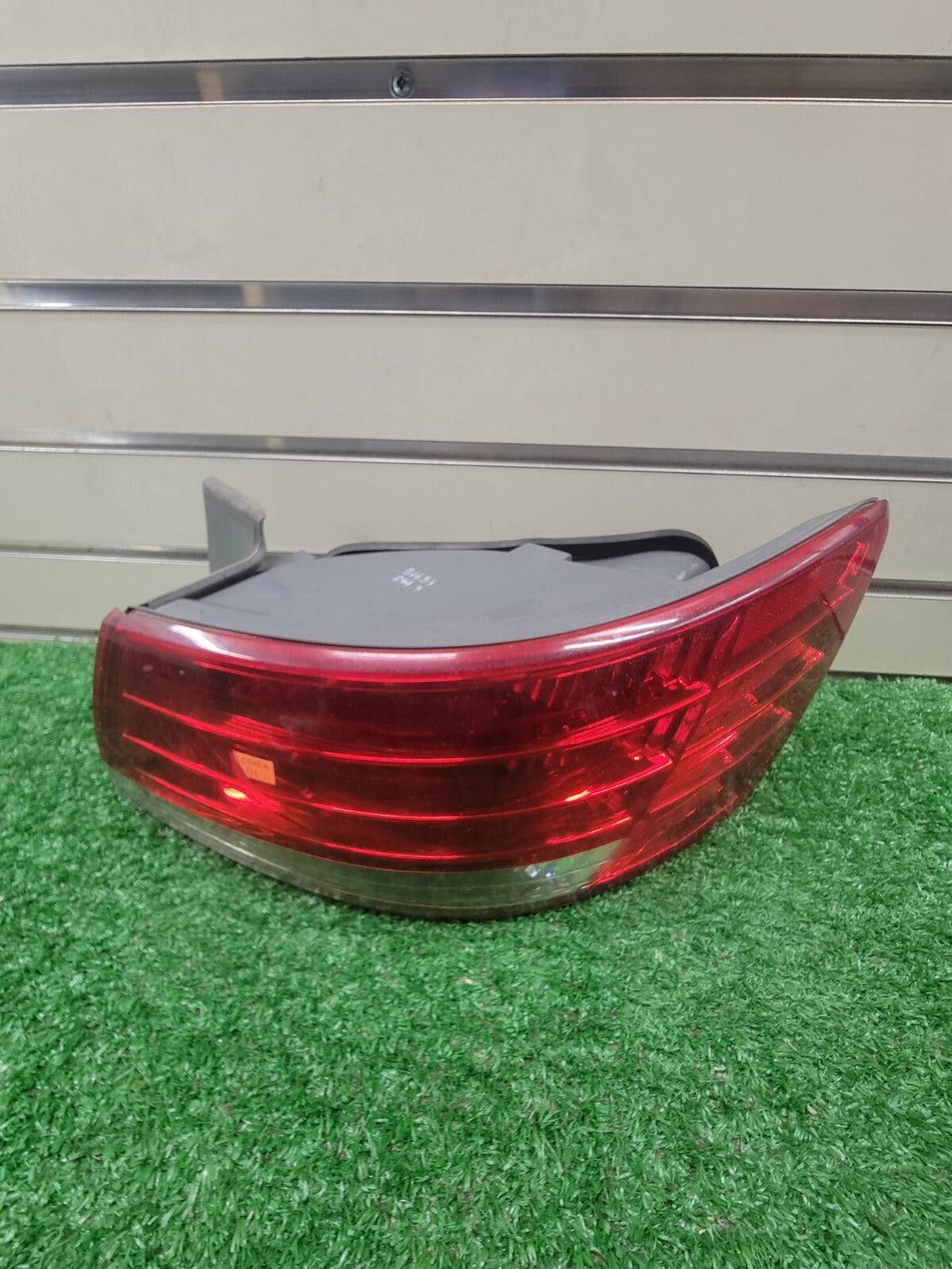 🔥09-10 Hyundai Sonata Tail Light Assembly Chrome Right Passenger Side Outer OEM