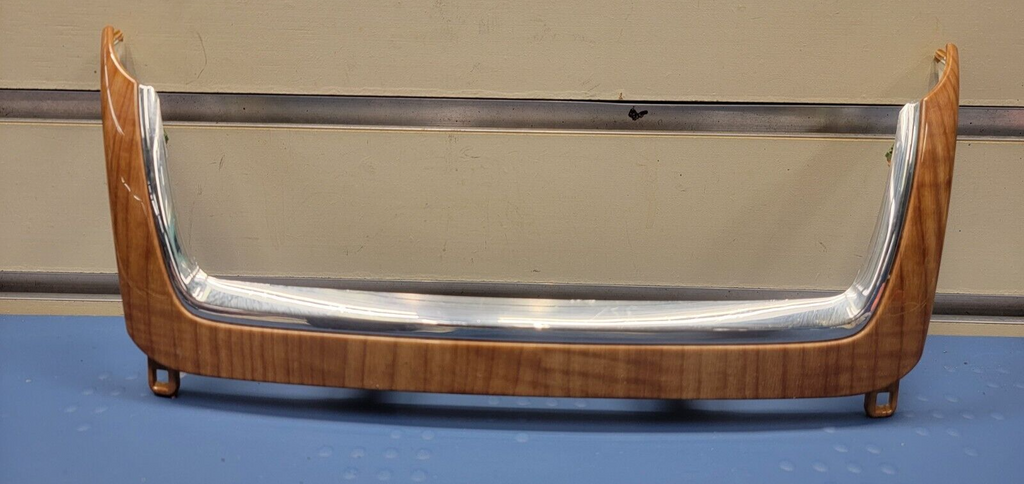 🔥08-12 Chevy MALIBU Center Dash Radio Bezel Panel UPPER Vent Trim WOODGRAIN B8