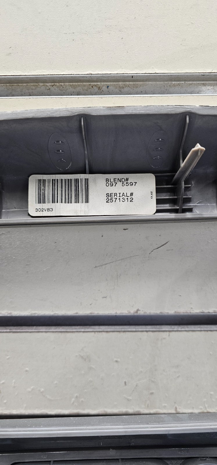 🔥2001-2007 FORD ESCAPE CENTER DASH RADIO A/C CLIMATE TRIM BEZEL Silver OEM